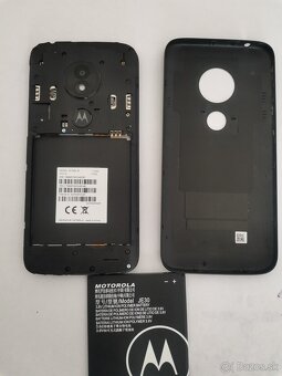 Motorola moto e5 - 3