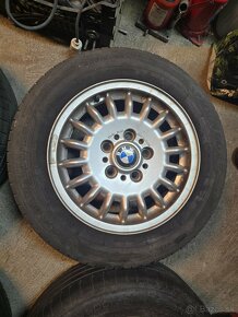 BMW zliatinove disky elektrony R15 5x120 s pneu Michelin - 3