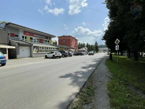 Predaj: Budova v centre občianskej vybavenosti a obytnej zón - 3