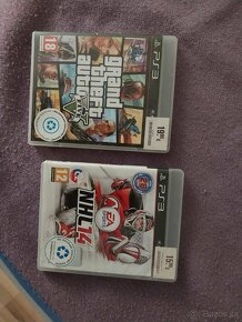 PS3 + 3 ovládače (2 bezdrôtové) + GTA5 - 3