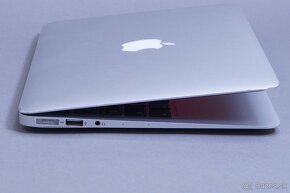 ZÁRUKA/Macbook Air 11.6/I5 1.4GHZ/4GB RAM/128GB SSD - 3