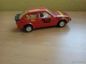 FORD ESCORT XR 3i - Stare hracky - 3