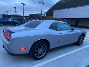 Dodge Challenger GT 2018 AWD full, panaromicka strecha - 3