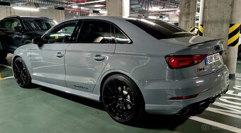 Audi RS3 - 3