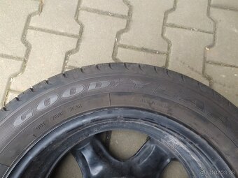 Letné pneu Goodyear EfficientGrip 205/55 R16 - 3