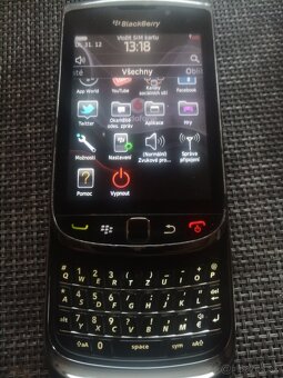 BlackBerry tourch - 3