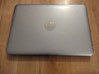 12" HP elitebook 820 g3 - Intel core i7 - 8gb ram - ssd - 3