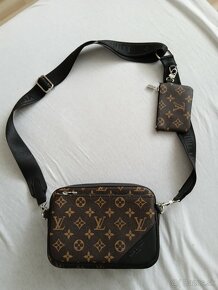 Louis Vuitton bag - 3