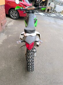 Predám motorku Kawasaki KLX 250 - 3