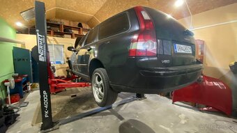 Volvo v50 - 3