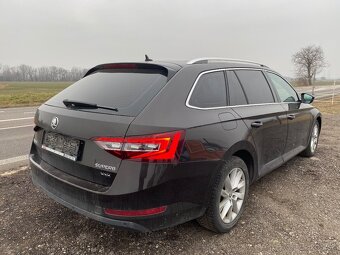 Škoda Superb Combi 2.0 TDI 190k 4x4 Style DSG - 3