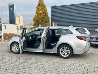 Toyota Corolla Combi TS 1.8 Hybrid e-CVT Comfort, 72kW, A1 - 3