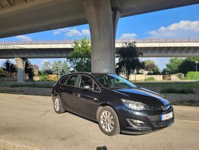 Opel ASTRA J ST - 3