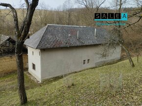 Chalupa s veľkým pozemkom v obci Podkylava o výmere 8.852 m2 - 3