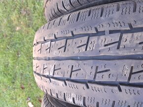 225/65 R16C zimne - 3