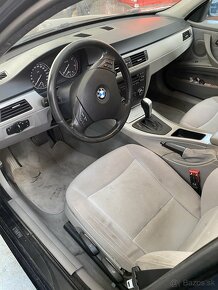 Rozpredam BMW E91 320d 2008 Automat - 3