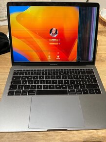 Predam macbook pro 2015 13.3” - 3