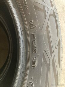 Letné pneu 235/55r18 - 3