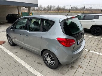 Predám OPEL MERIVA 1.4 benzín 88kW turbo - 3