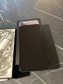 iPhone 11 Pro Max  64GB - 3