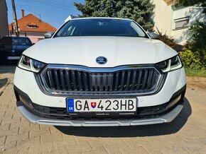 Škoda Octavia Combi 4 2.0 TDi Scout 4x4 200k DSG (diesel) - 3