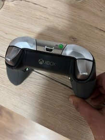 Xbox one elite controller - 3