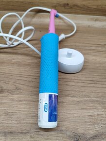 Elektrická zubná kefka Oral B PRO Kids 3+ - 3