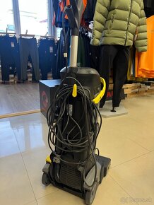 KARCHER Profesionál BR 30/4 C čistič na podlahy - 3