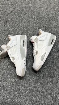 Nike Air Jordan 4 Retro "White Oreo" - 3