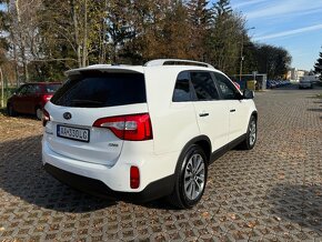 KIA Sorento 2.2 CRDi Platinum 4WD - 3