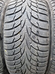 185/55R15 - 3