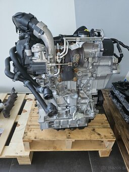 MOTOR CZC 1,4 TSI - 92KW GOLF VII / TOURAN - 3