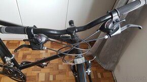 predám starší cestný bicykel v plne funkčnom stave po rekonš - 3