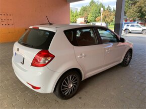 Kia Ceed 1.4 77kw 2011 - 3