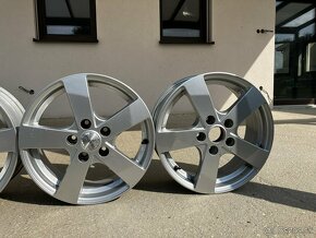 Disky Dezent TD 6,5x16" 5x114,3 ET47 - 3