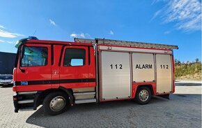 Hasičské vozidlo, Mercedes Actros 1831, 2000L vody - 3