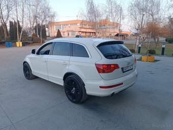 AUDI Q7 S-LINE QUATTRO 3.0TDi 176Kw (239Ps) 7-MIESTNA VERZIA - 3