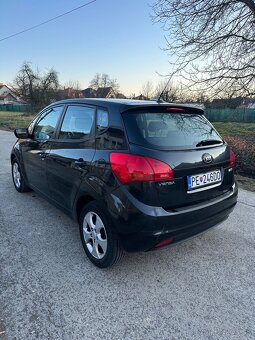 KIA VENGA 1.6 crdi - 3