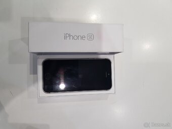 iPhone SE 64GB - 3