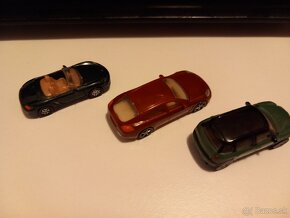 Kinder autíčka a motorky - 3