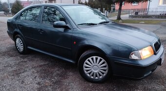 Škoda Octavia 1.6 benzín 74kw - 3