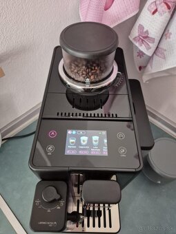 Kávovar Delonghi Rivelia - 3