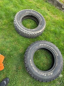 Bfgoodrich allterain 225/75 r16 - 3