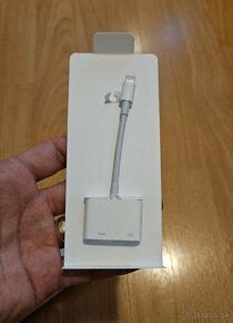 Apple Lightning Digital AV Adapter HDMI out MD826ZM/A. - 3