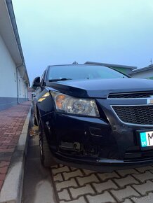 Chevrolet Cruze 1.8 - 3