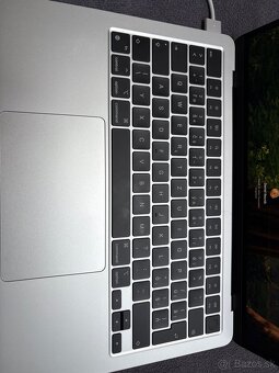 MacBook M3 - 3