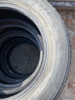 Bridgestone 215/60 r17 - 3