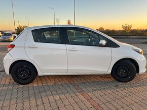 TOYOTA Yaris  1,0 benzín  EUROPE NV SA, BEL  51kW - 3