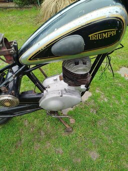 Triumph BDG 125 - 3