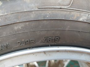 Predám pneumatiky 205/60 r16 zimné - 3